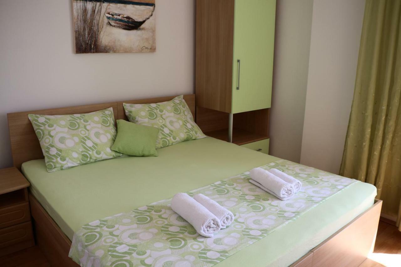 Apartment Mlacic Hvar Island Exterior foto